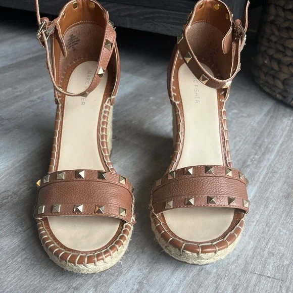 Marc Fisher Kegan Espadrille Wedge Sandals tan 9.5 VALENTINO ROCKSTUD INSPIRED - Picture 5 of 6